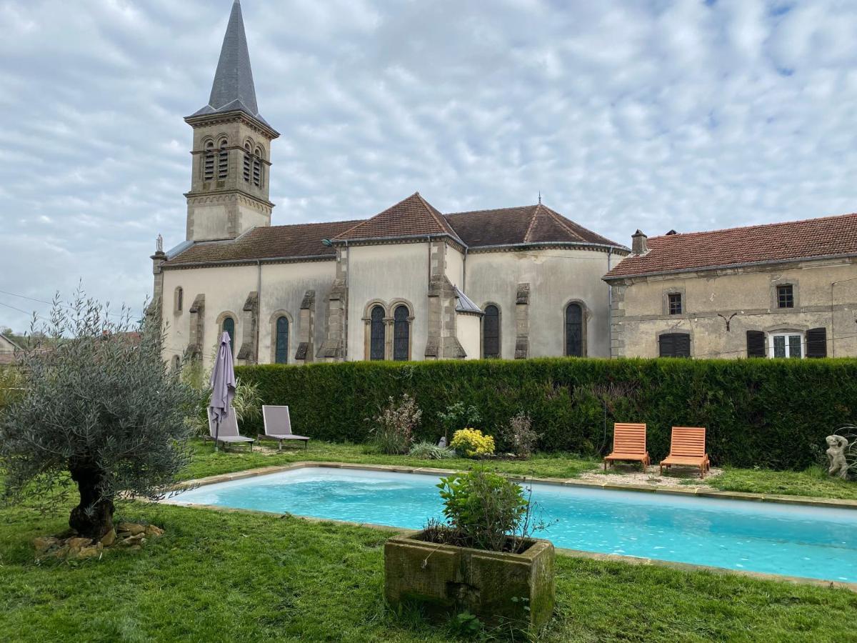 Le Chateau De Monthureux Le Sec Bagian luar foto
