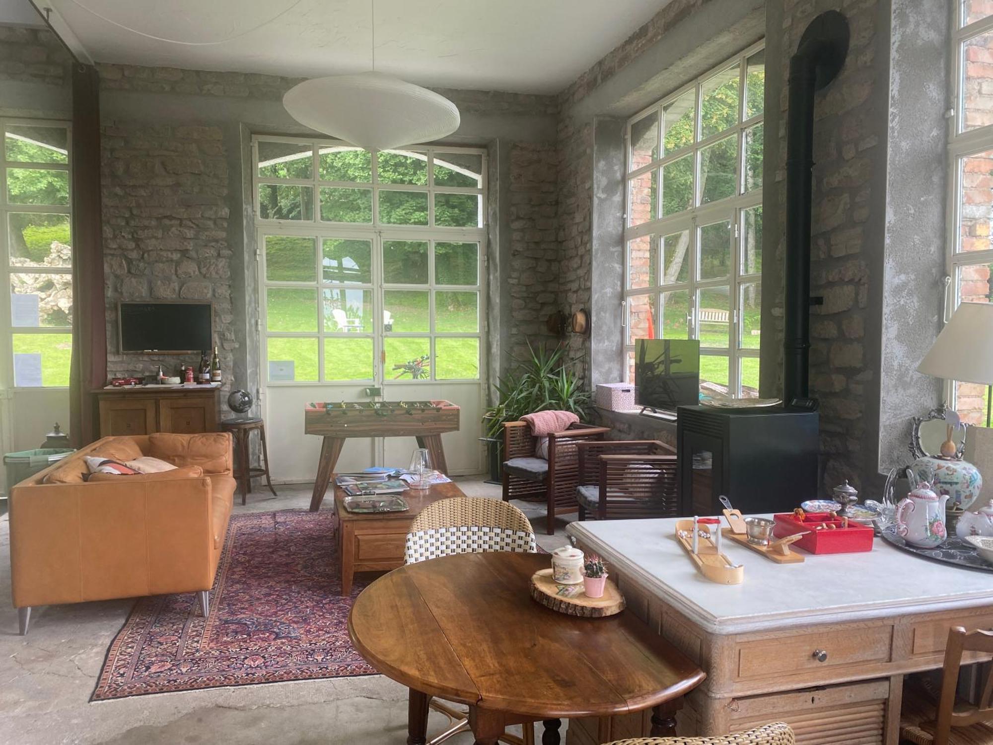 Le Chateau De Monthureux Le Sec Bagian luar foto